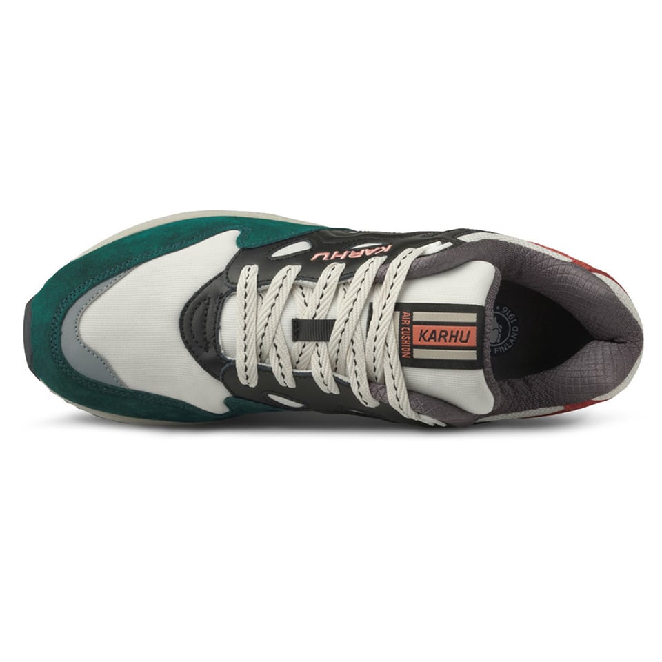 Karhu Karhu Legacy 96 June Bug / Jet Black F806025