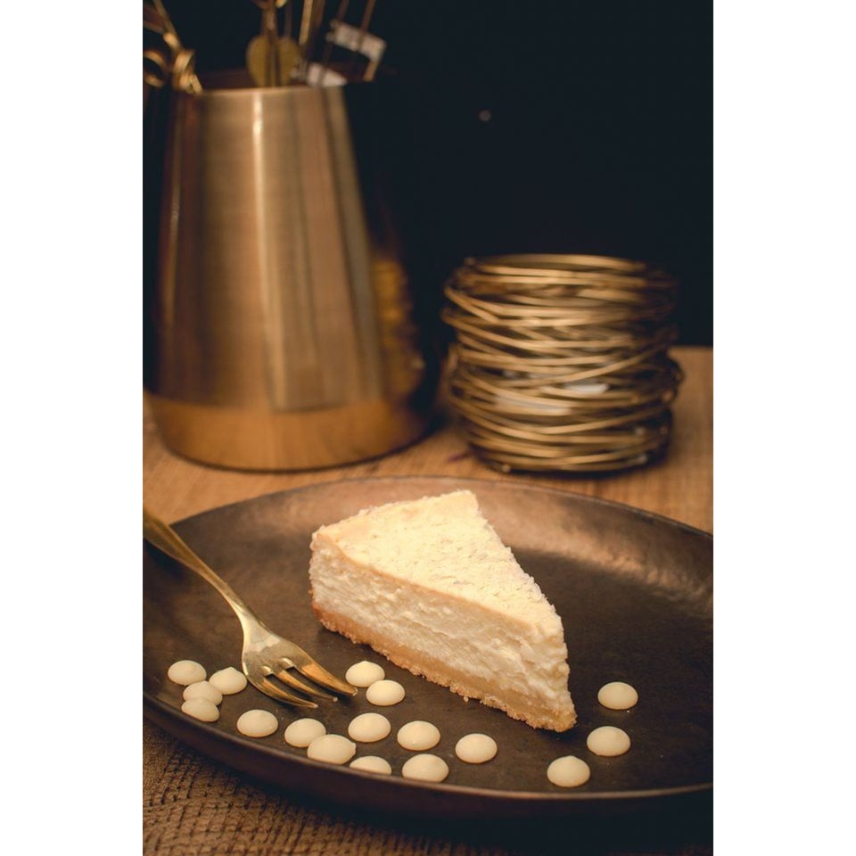 Whole White Chocolate Truffle Cheesecake (26cm)