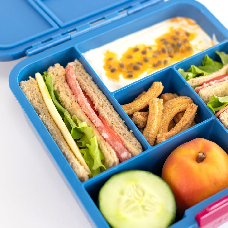 Lunch Punch Sandwich Cutters Bento Lunch Box - Blauw