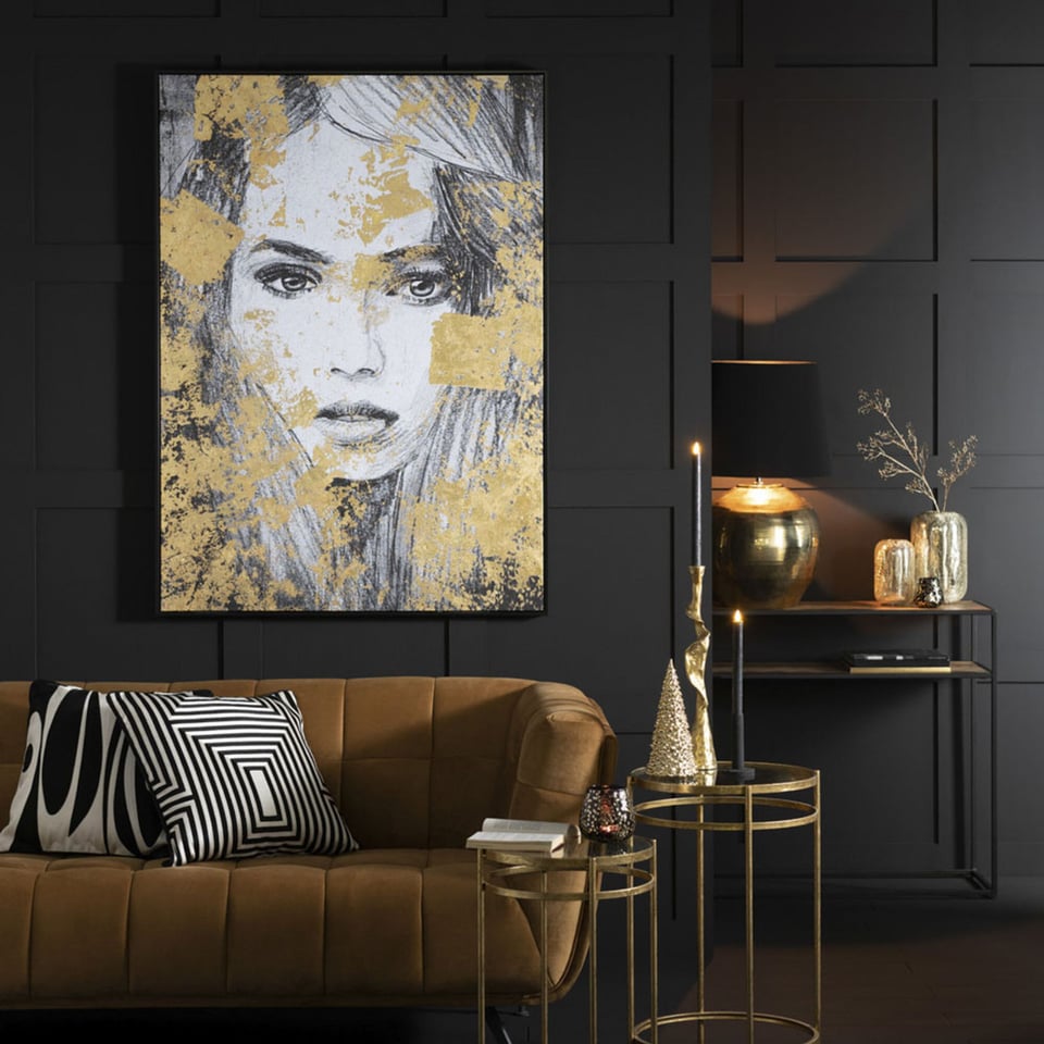 Schilderij Vrouw in Goud 103x143cm Ingelijst