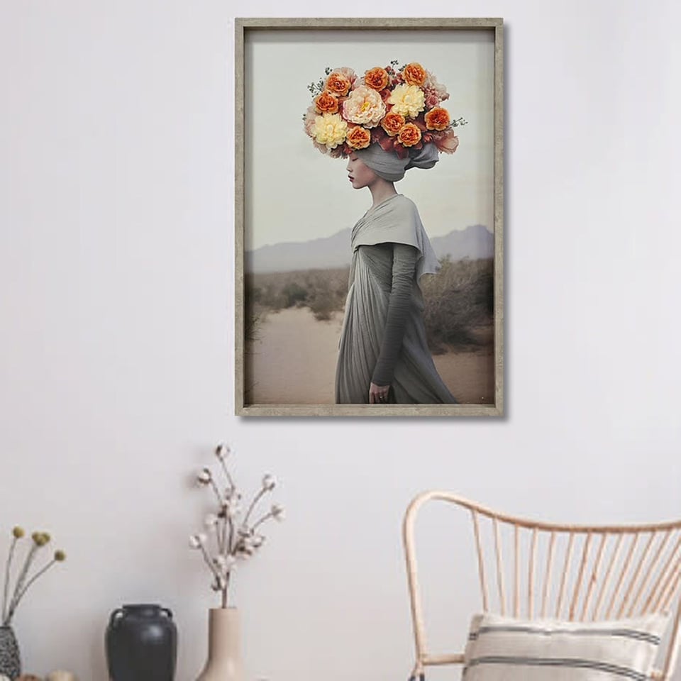 Schilderij Vrouw in Grijs Met 3-D Bloemen 83x123cm Ingelijst