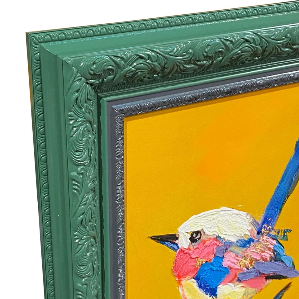 Schilderij Vogel Blauw Op Geel in Groene Lijst 51x61cm Handgeschilderd