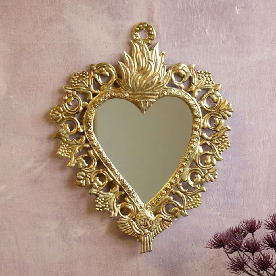 Spiegeltje Hart Met Vlam en Bessen Antiek Goud 36x38cm
