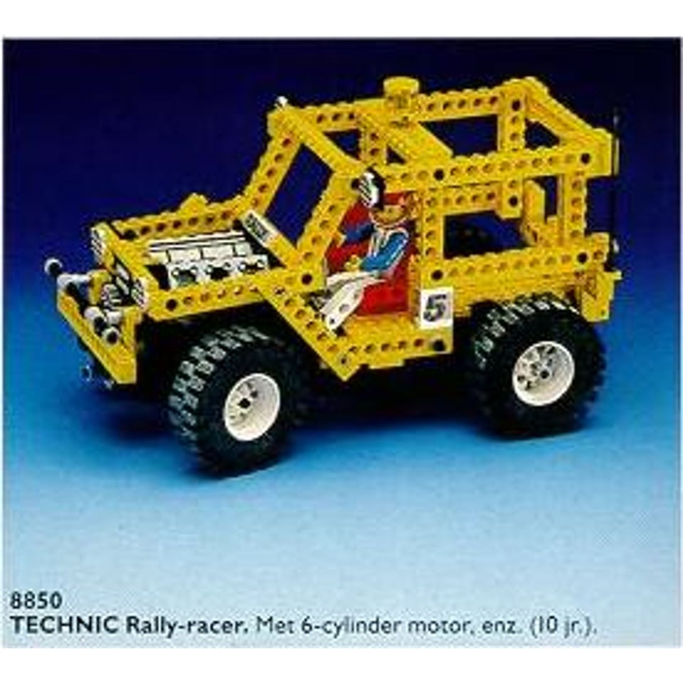 Refurbished LEGO - 8850 Rally Support Truck