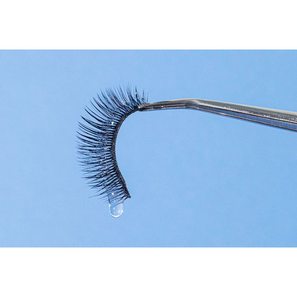 Honest Eyelash Serum