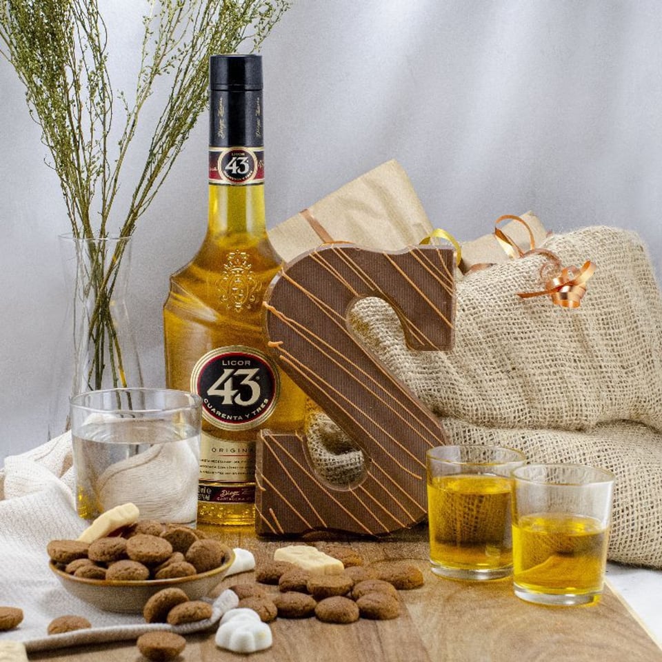 Chocoladeletter Licor 43 S - Melk - 200 Gram - Ambachtelijk Handgemaakt