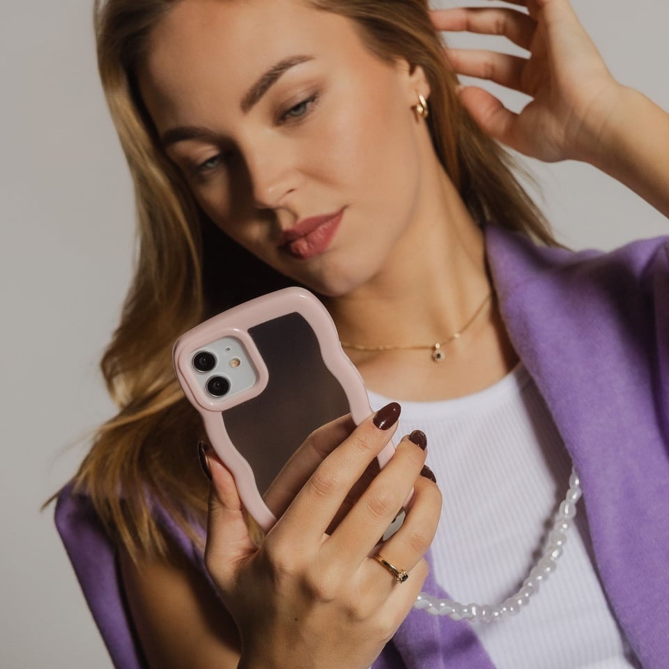 Wavy Mirror Case Roze  Glowy, Wavy & Pink