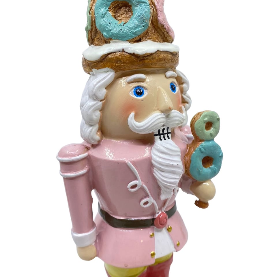 Beeld Notenkraker Candy Met Donuts Pastel 9x28cm