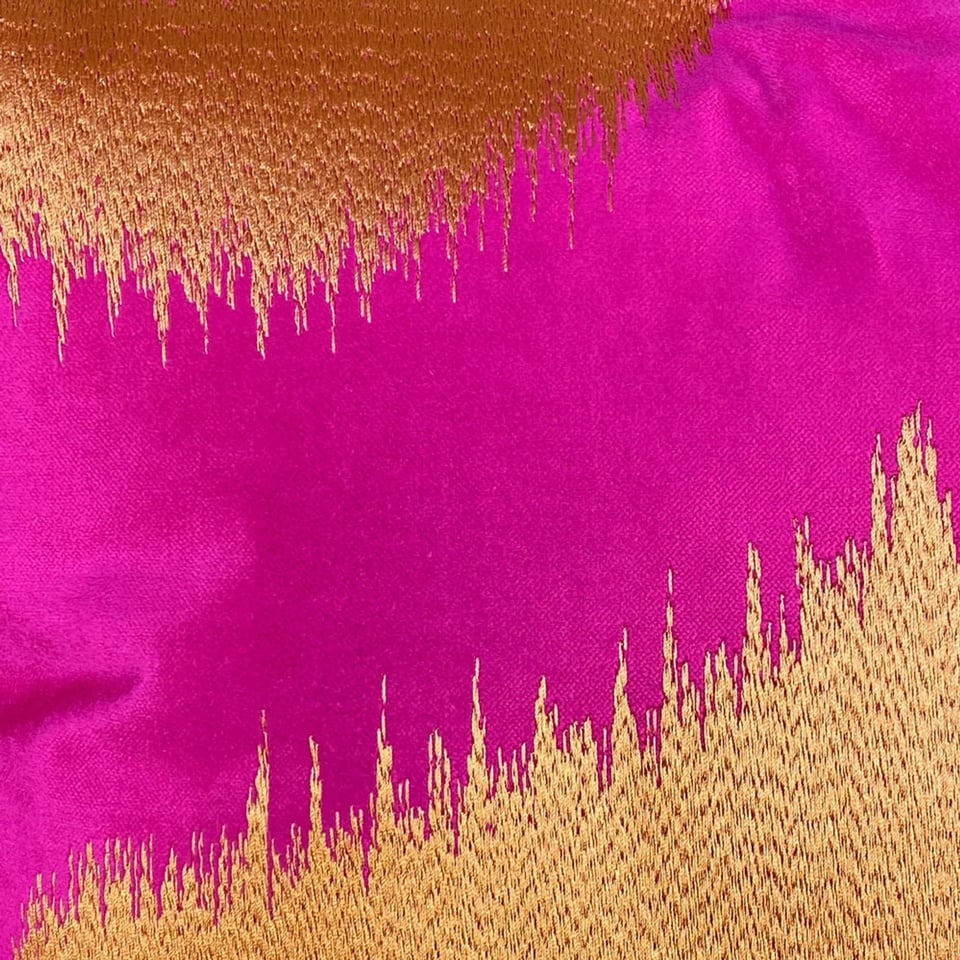 Sierkussen Golf Oranje Fuchsia 50x50cm Franjes