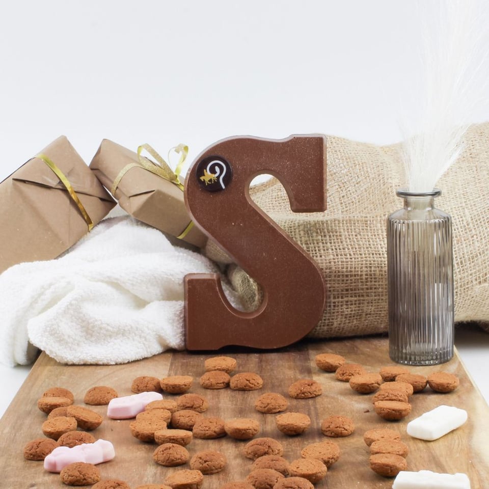Chocoladeletter Baileys S - Melk - 200 Gram - Ambachtelijk Handgemaakt