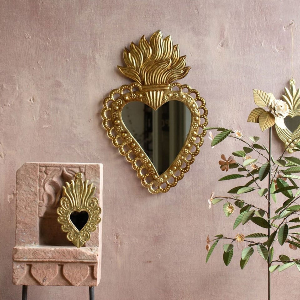 Spiegeltje Hart Met Vlammen Antiek Goud 28x40cm