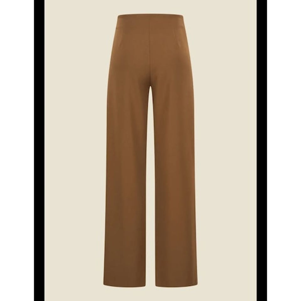 VERY CHERRY Marlene Pants Caramel Gabardine