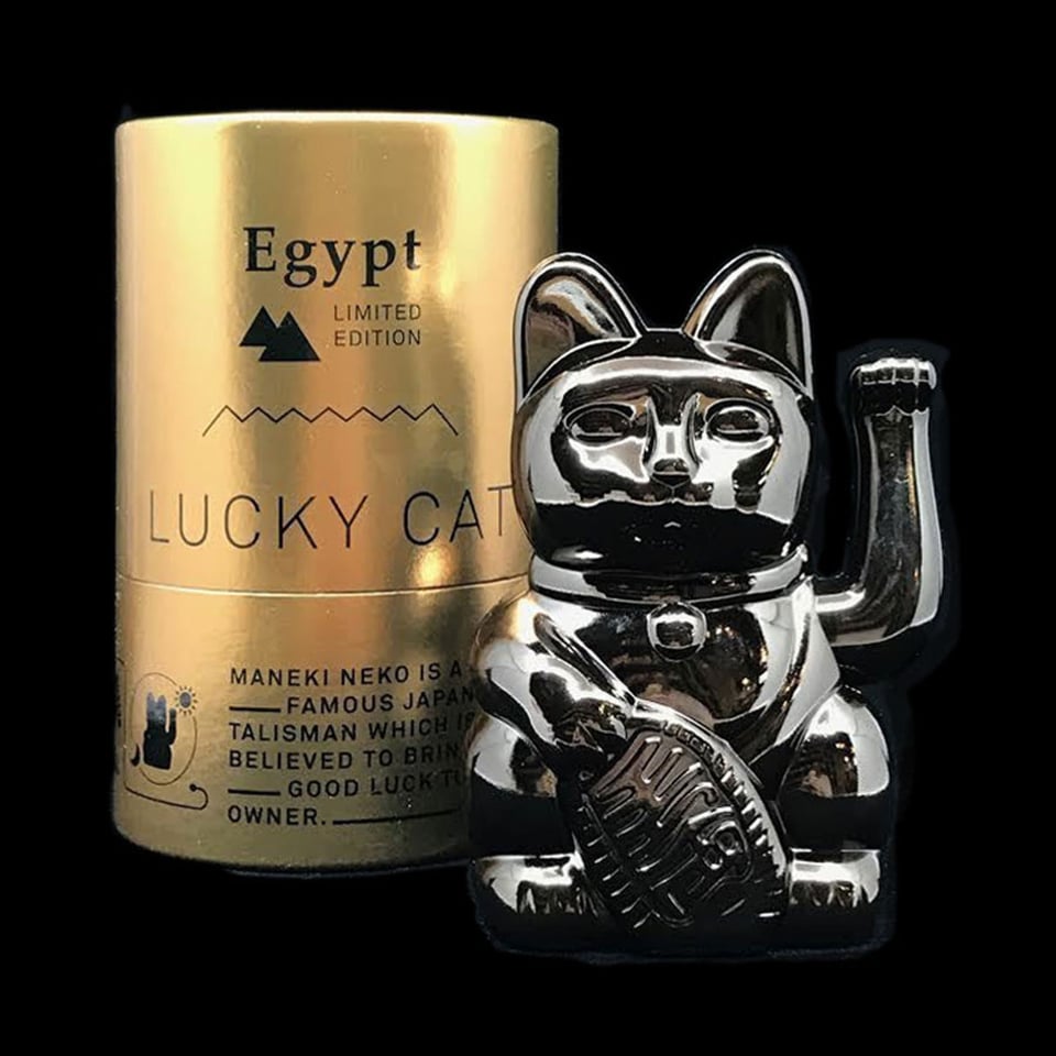 Lucky Cat Shiny Black 15cm